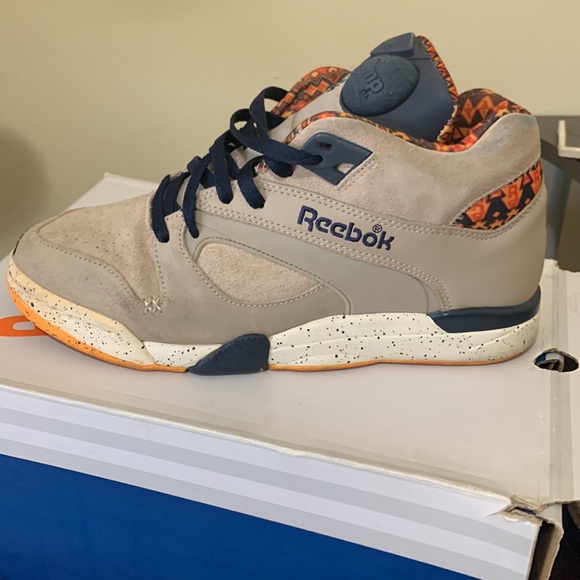 Reebok court victory pump size 8 used - Picture 8 of 8